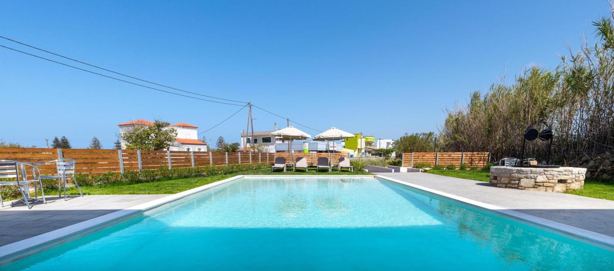 Achatis Apartments With Sea View Kolymbari Exterior photo