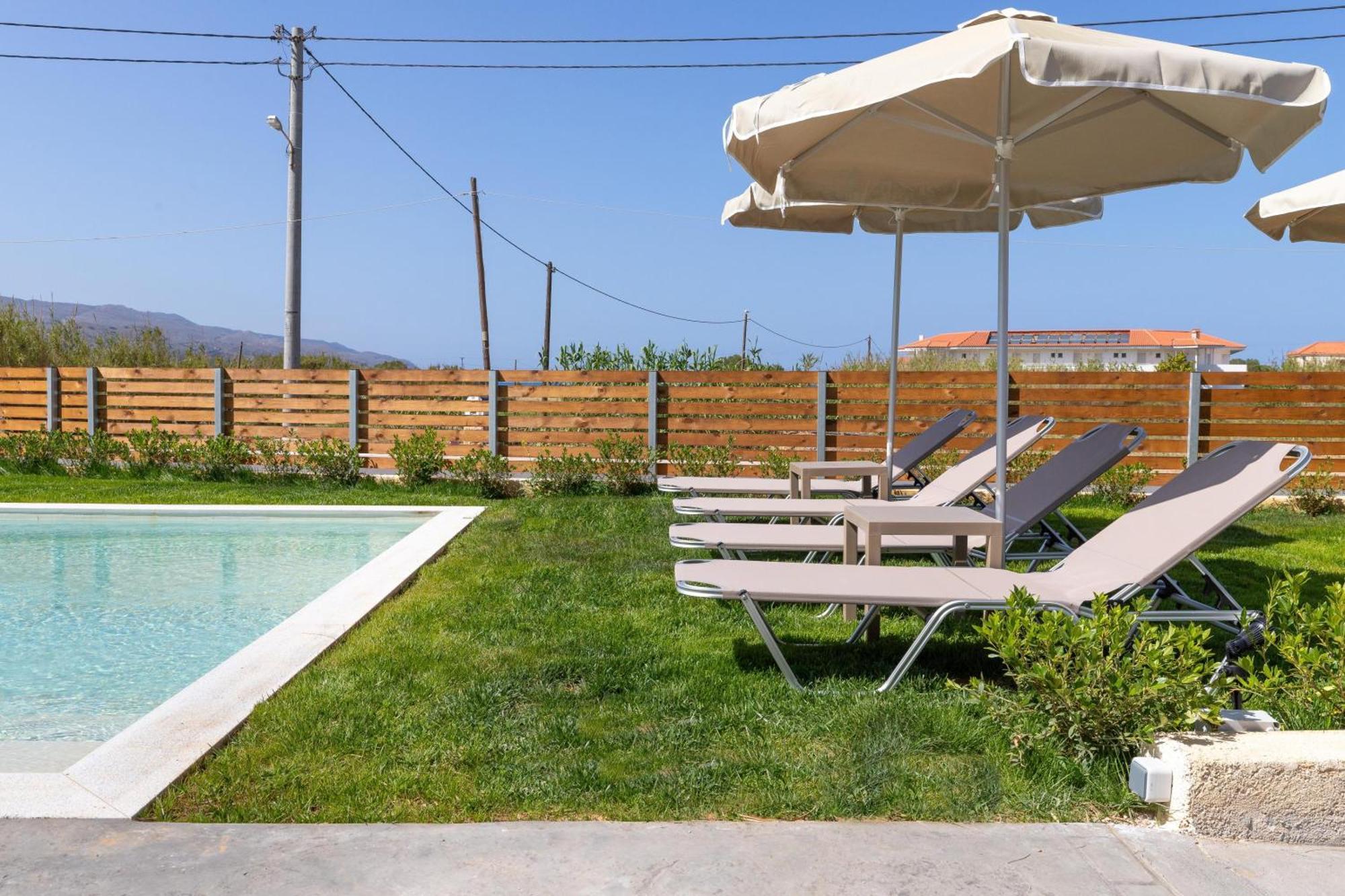 Achatis Apartments With Sea View Kolymbari Exterior photo