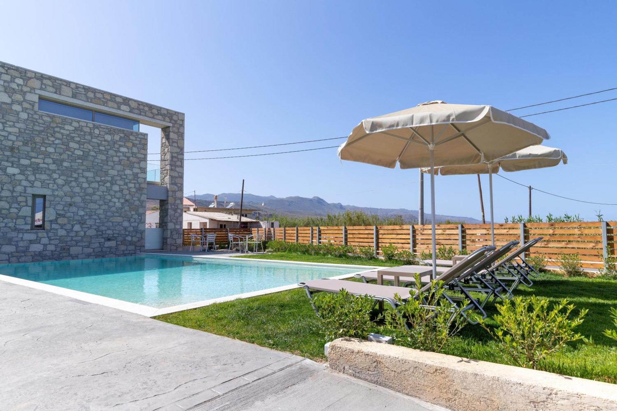Achatis Apartments With Sea View Kolymbari Exterior photo